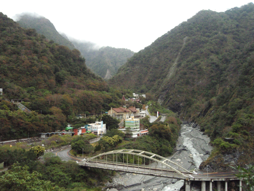 太魯閣 天祥と新城站月台(ホーム)