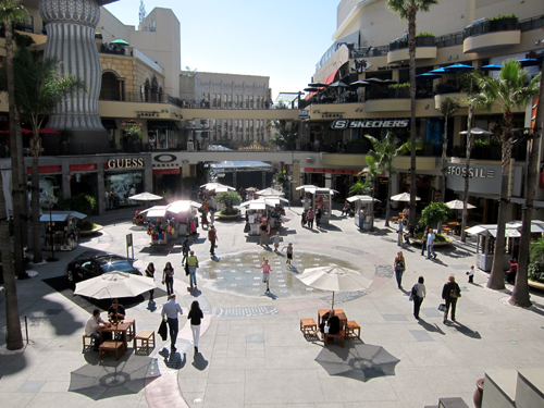 HOLLYWOOD