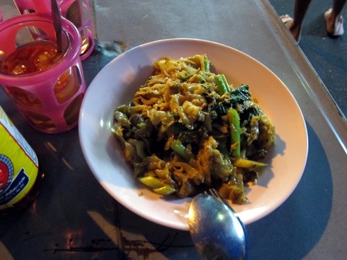 Wongwian Yai駅前の屋台