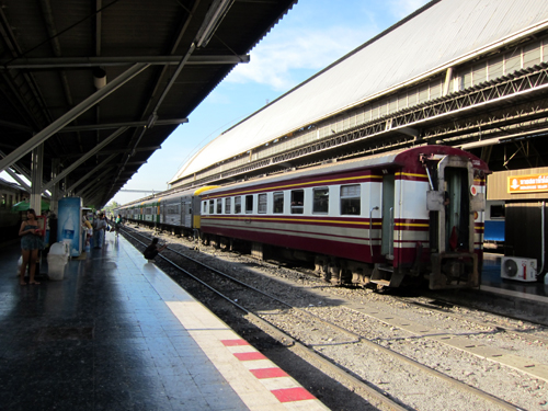 Hua Lamphong Station