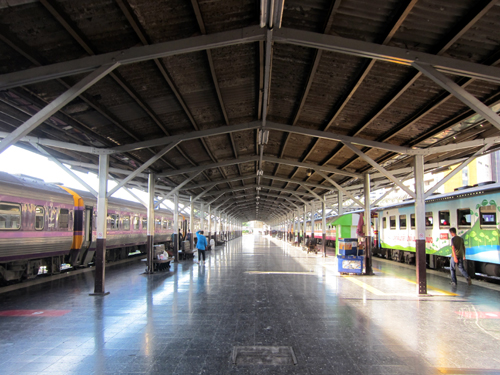 Hua Lamphong Station